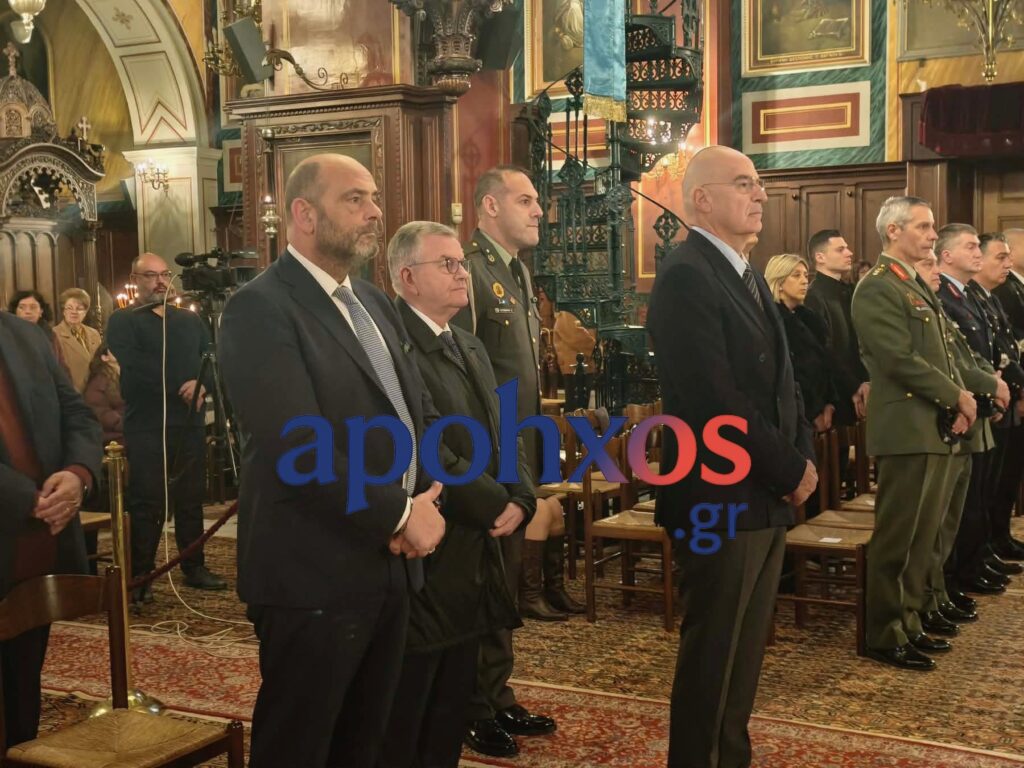 Στην Πάτρα ο Υπουργός Εθνικής Άμυνας Νίκος Δένδιας - Η παρουσία του στην Μητρόπολη- ΦΩΤΟ