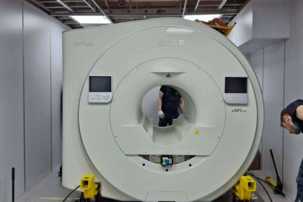 MAGNHTIKOS MAGNITIKOS TOMOGRAFOS